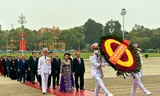 Lãnh đạo Đảng, Nhà nước và các ĐBQH vào lăng viếng Chủ tịch Hồ Chí Minh