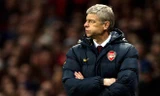 Wenger vẫn tỏ ra rất chi li cho chuyển nhượng.