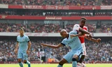 Arsenal-Man City (2-2): Cầm vàng lại để vàng rơi
