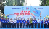 Phất cờ lệnh ra quân chương trình Tiếp sức mùa thi 2017 tại TPHCM.