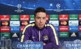 Samir Nasri của Man City nói rằng, anh đã xem xét rất kỹ lối chơi của Barcelona thời gian qua và xác định được "tử huyệt" của đối phương.