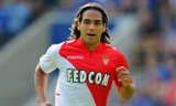 Falcao đang hướng về Real.