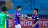 Đương kim vô địch V-League đối mặt với nỗi lo quá tải