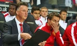 Van Gaal thanh lý hàng loạt hàng cầu thủ M.U.