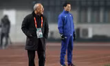 HLV Park Hang-seo: 'Vui sao nước mắt lại trào'