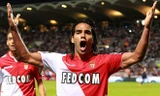 M.U bất ngờ có cơ hội chiêu mộ Falcao 