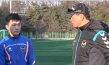Xuân Trường và HLV Kim Do-hoon tại Incheon United