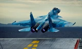 Một tiêm kích Su-33 cất cánh từ tàu sân bay Đô đốc Kuznetsov. Ảnh: The Sentinel.
