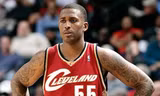Chỉ một năm sau khi giải nghệ ở NBA trong màu áo Cleveland Cavaliers, Lorenzen Wright bị bắn chết. Cảnh sát tìm thấy xác của anh trong rừng. Ảnh: ESPN. 