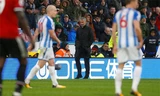Mourinho nói gì sau khi M.U thua sốc Huddersfield?