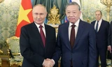 Tổng Bí thư Tô Lâm và Tổng thống Nga Vladimir Putin. Ảnh: TTXVN