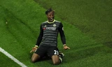 Việc Batshuayi bất ngờ trở thành người hùng cũng gây kích thích cho giới hâm mộ.