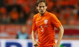 Daley Blind không phải là lựa chọn số 1 của Man United
