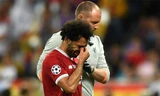 Thủ quân Real 'bẻ tay', ngôi sao Liverpool khóc hận