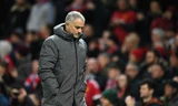 HLV Jose Mourinho tỏ rõ bất lực với chất lượng đội hình đang có.