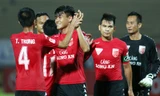 Thắng trận 1-0, Long An trở thành đội bóng cuối cùng có suất dự V.League mùa tới. 