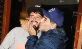 Diego Maradona và Diego Junior mừng rỡ trong ngày hội ngộ 