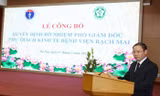Bản tin 8H: Trao quyết định nhân sự của Bộ trưởng Bộ Y tế