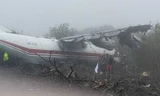 Máy bay hư hỏng nặng sau vụ va chạm. Ảnh: Chính quyền Ukraine