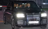 Tổng thống Nga Putin lái xe đưa Tổng thống Ai Cập Sisi đi dạo quanh đường đua F1. Ảnh: Sputnik