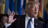 Ông Trump: Không đối thoại, 'chỉ một thứ' có tác dụng với Triều Tiên