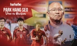 FourFourTwo gọi ông Park Hang-seo là "Deus ex Machina" của bóng đá Việt Nam. Cụm từ này có thể hiểu là "vị thần trong cỗ máy", hay "người đến bất ngờ để giải quyết một tình huống nan giải". Ảnh: FourFourTwo
