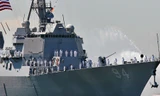 Khu trục hạm USS Nitze. Ảnh: Reuters