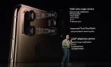 Apple đã cải tiến camera trên iPhone XS, nhưng không "khủng khiếp" như những gì Phó chủ tịch phụ trách marketing Phil Schiller chia sẻ trên sân khấu. Ảnh: Tech Crunch.