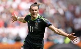 Bale thi đấu tuyến dưới nhưng là chân sút chủ lực của Wales. Ảnh: Reuters