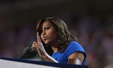 Bà Michelle Obama đã có những phát biểu hùng hồn trong quá trình vận động tranh cử cho bà Hillary Clinton. Điều này làm dấy lên tin đồn phu nhân Obama sắp tranh cử Tổng thống.