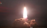 Tên lửa Triều Tiên phóng hôm 6/8. Ảnh: Yonhap