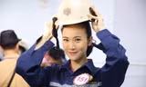 Thí sinh HHVN hóa thân thành 'cô thợ lò'
