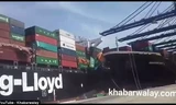 Tàu hàng đâm nhau, 21 container xe hơi nhập khẩu rơi xuống biển
