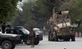 Đoàn xe NATO bị đánh bom, hơn 30 người thương vong