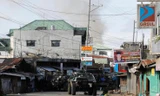 Quân đội Philippines tuần tra tại thành phố Marawi. Ảnh: Reuters