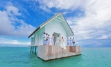 ‘Phát sốt’ với thánh đường hôn lễ giữa biển đẹp như mơ