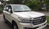 CSGT Thanh Hóa nói gì về Land Cruiser V8 chưa BKS đi ngược chiều?