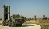 Hệ thống S-400 của Nga tại căn cứ Khmeimim. Ảnh: Sputnik