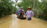 3000 hộ dân Hà Tĩnh bị nước lũ cô lập