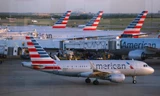 Một chiếc máy bay của hãng American Airlines đỗ tại sân bay Dallas/Fort Worth. Ảnh minh họa