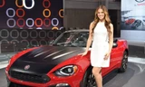 Lóa mắt với dàn mỹ nữ tại New York Auto Show 2016