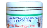 Sản phấm Kem dưỡng trắng da 3 tác dụng sữa non ngọc trai của Công ty mỹ phẩm Thịnh Phát
