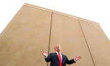 Tổng thống Mỹ Donald Trump phát biểu trong chuyến thăm biên giới Mỹ - Mexico ở khu vực thuộc San Diego, bang California, ngày 13/3/2018 ẢNH: Kevin Lamarque