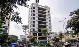 Cao ốc nham nhở, bỏ hoang trên 'đất vàng' Thủ đô 