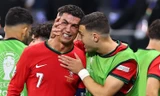 Ronaldo giải thích lý do bật khóc nức nở sau khi sút trượt phạt đền trước Slovenia