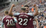 ‘Song sát’ tỏa sáng, West Ham đánh bại Newcastle trong cơn mưa bàn thắng