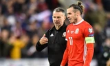 Ryan Giggs mất chức HLV xứ Wales vì hành hung bạn gái