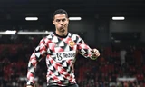 Bật Ten Hag, Ronaldo bị MU công khai trừng phạt
