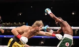 Floyd Mayweather và Logan Paul bất phân thắng bại, 'ẵm' hàng trăm triệu USD về nhà