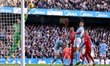 Man City-Liverpool: Đại chiến bất phân thắng bại 